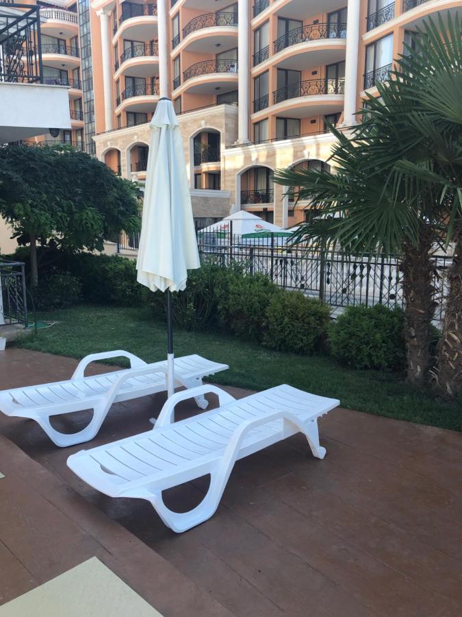 Вила Калабрия Sveti Vlas Exterior foto