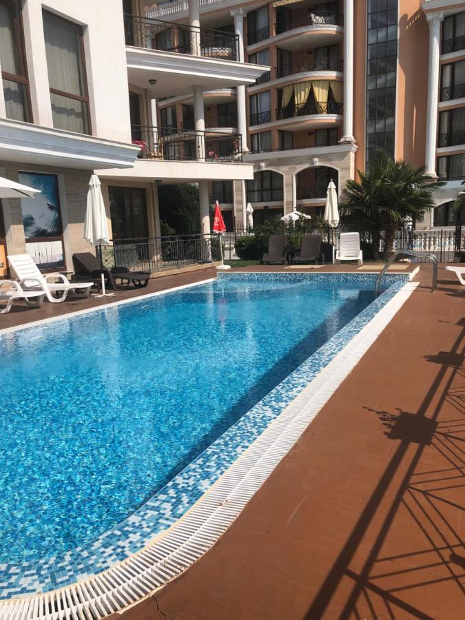 Вила Калабрия Sveti Vlas Exterior foto