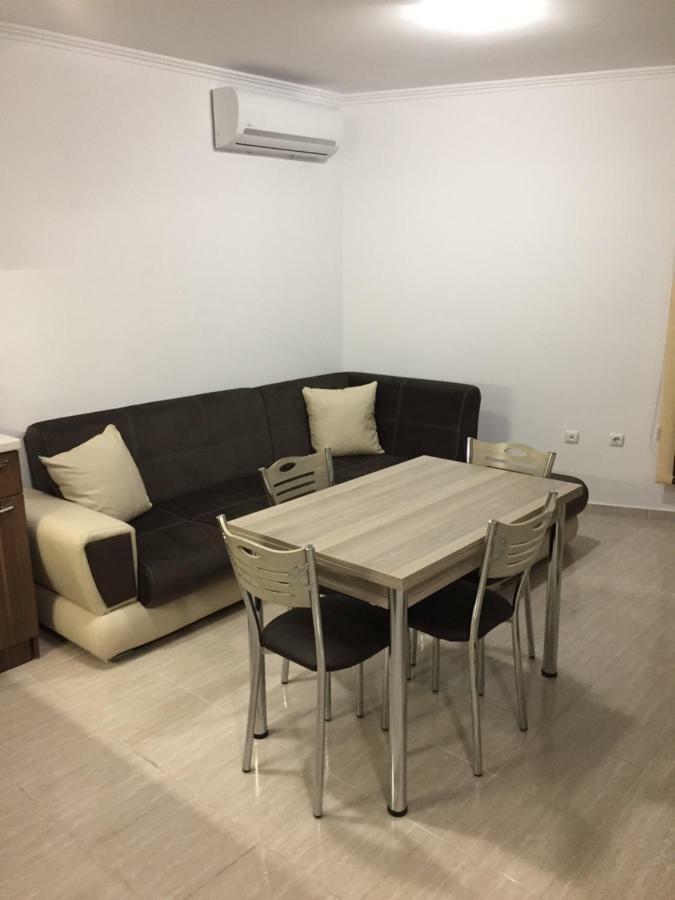 Вила Калабрия Sveti Vlas Exterior foto
