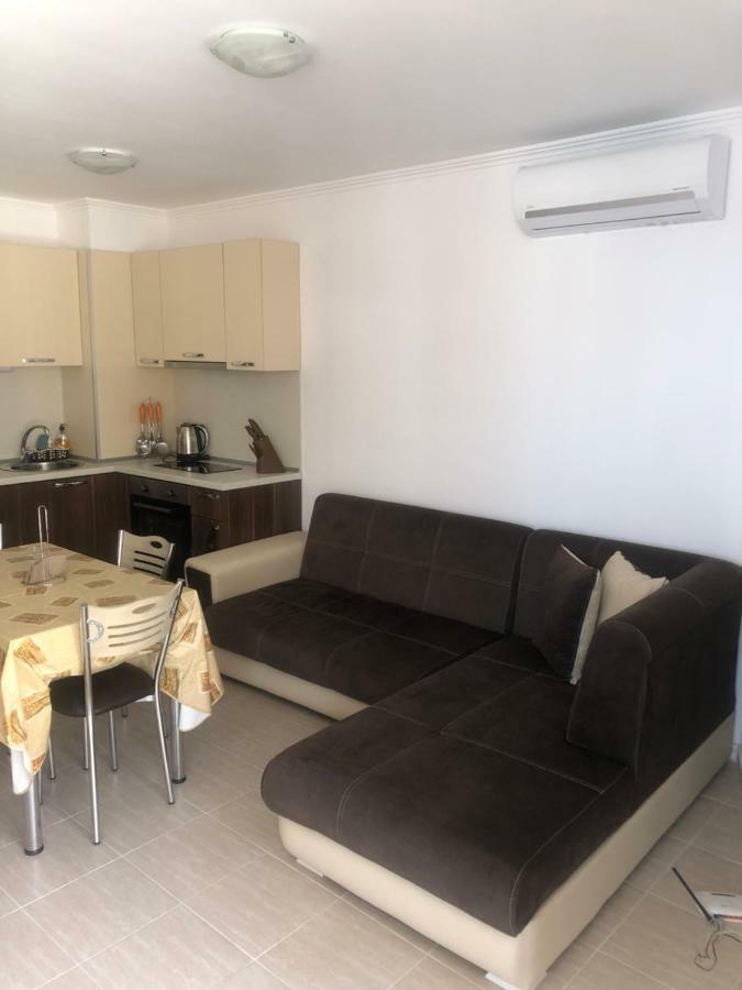 Вила Калабрия Sveti Vlas Exterior foto